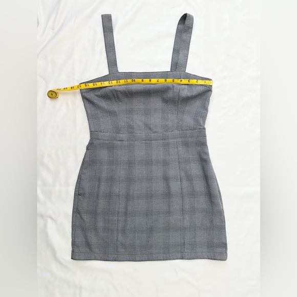 Abercrombie & Fitch Plaid Houndstooth Pinafore Dress - Grey/Black - MP - Picture 9 of 13